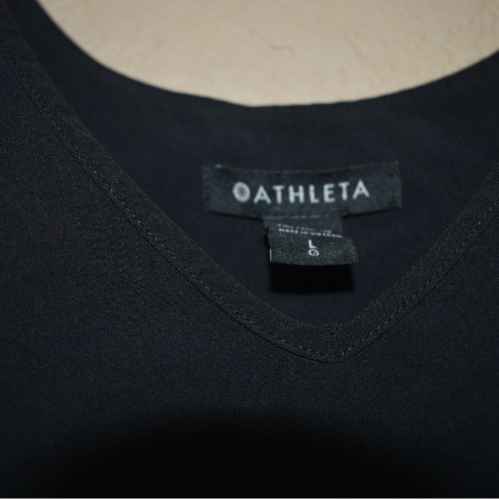 ATHLETA Swing Forward Pleated Tank, Black, L - Picture 7 of 12